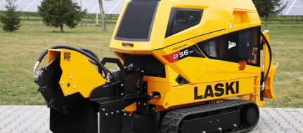 Stump cutter on tracked chassis with remote control   P 56 RX